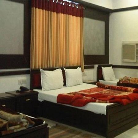 Hotel Ambaji International Ranpur Extérieur photo